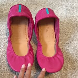 Tieks Magenta Ballet Flats with Turquoise Detail